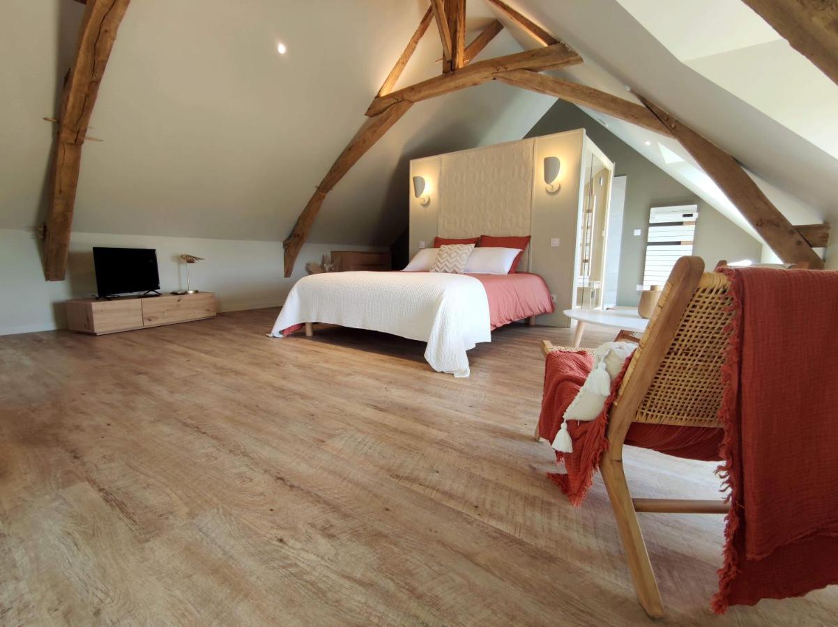 La Douce Halte - Gites Avec Spa Ou Sauna Saint-Ouen-Des-Toits 외부 사진