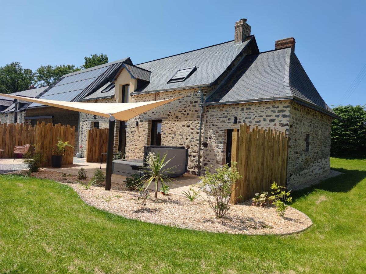 La Douce Halte - Gites Avec Spa Ou Sauna Saint-Ouen-Des-Toits 외부 사진