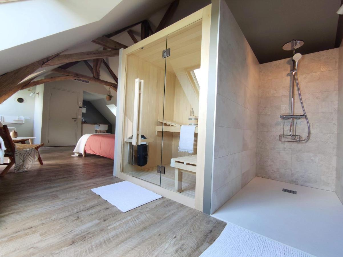 La Douce Halte - Gites Avec Spa Ou Sauna Saint-Ouen-Des-Toits 외부 사진